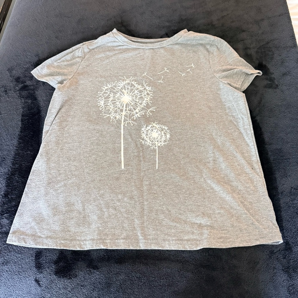 Gray Dandelion Women’s Tee